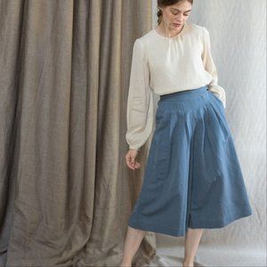 NWT Voriagh linen pants in atlas blue